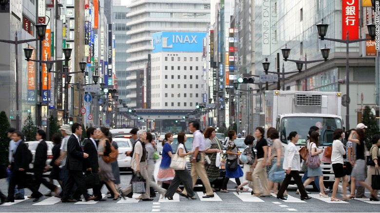 150309103016-japan-workers-780x439