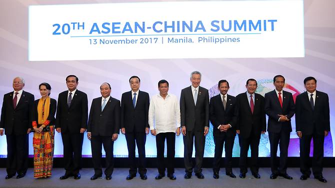 pm-lee-at-asean-china