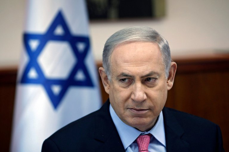 Netanyahu under cloud of controversy