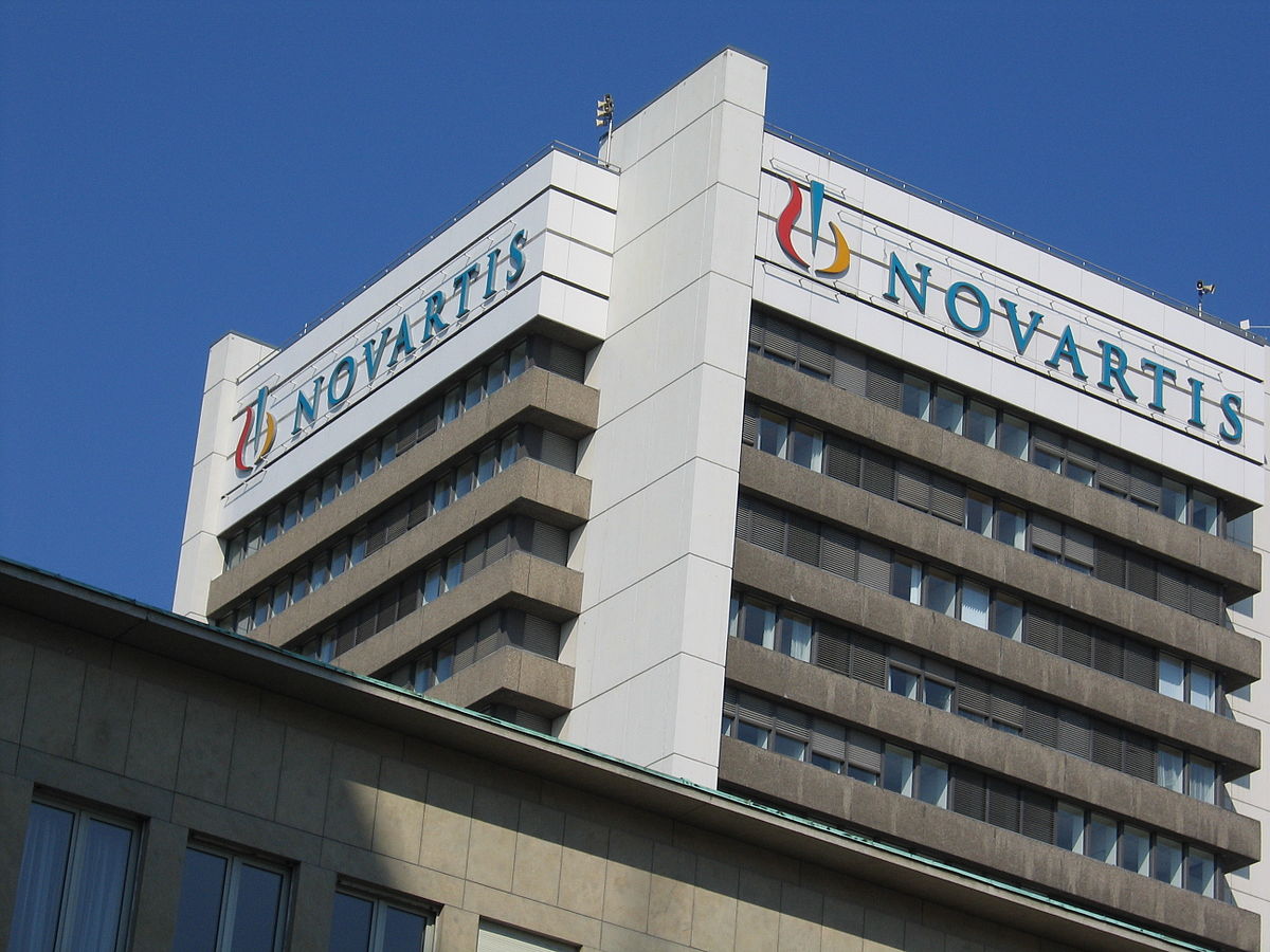 1200px-Industria_Novartis