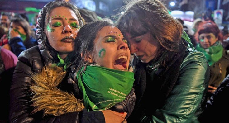 Argentine Senate defeats abortion bill