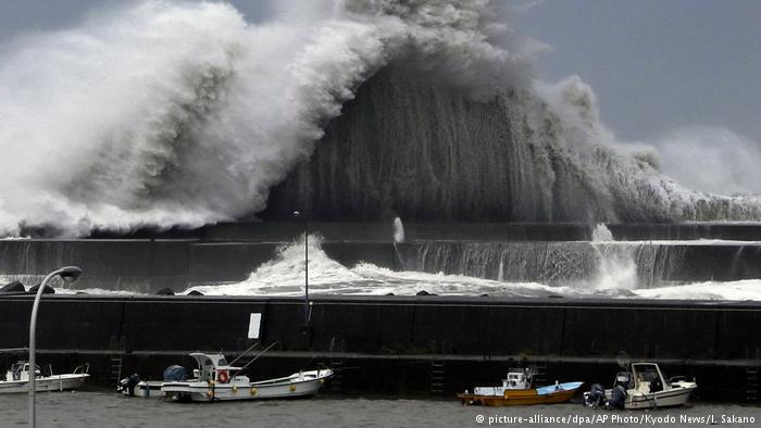 Typhoon strikes Japan