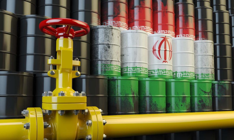 Ahead of Iran sanctions, US oil exports fall