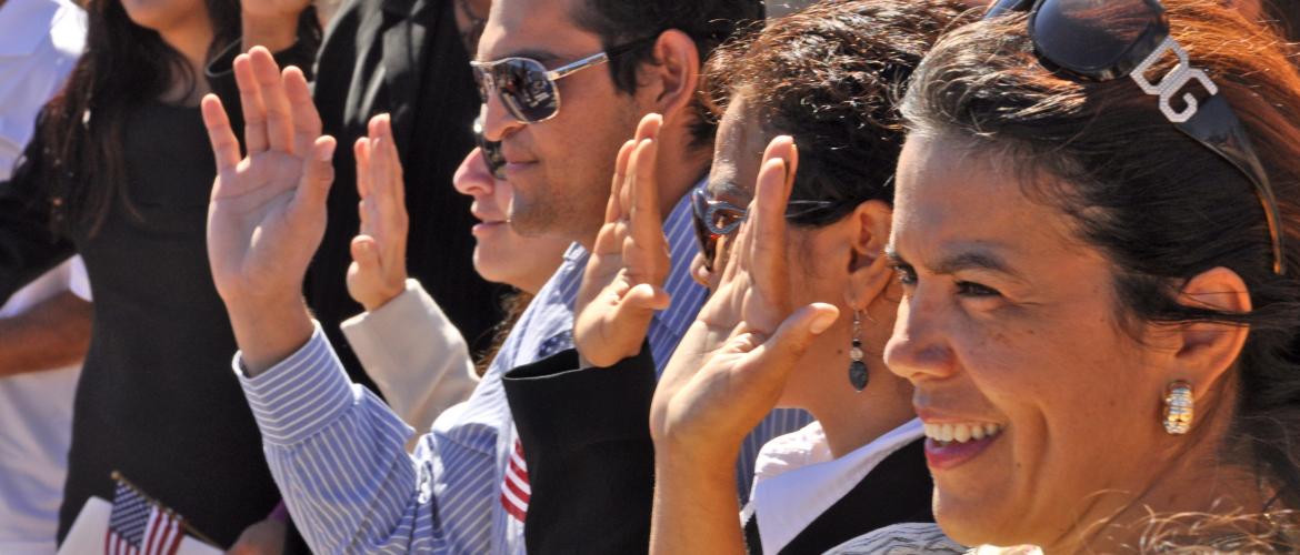 Naturalization_Ceremony_Grand_Canyon_20100923mq_0555_(5021872334)